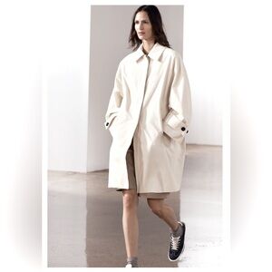 POCKET TRENCH ZARA WOMAN COLLECTION SIZE XL❣️